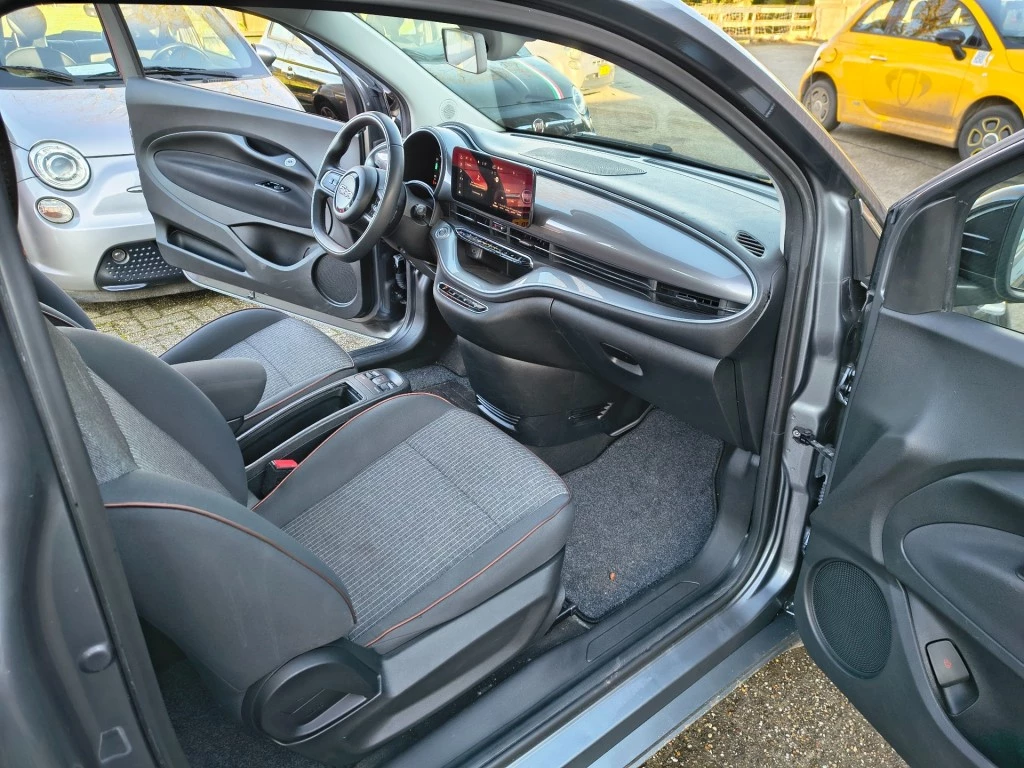 Hoofdafbeelding Fiat 500e