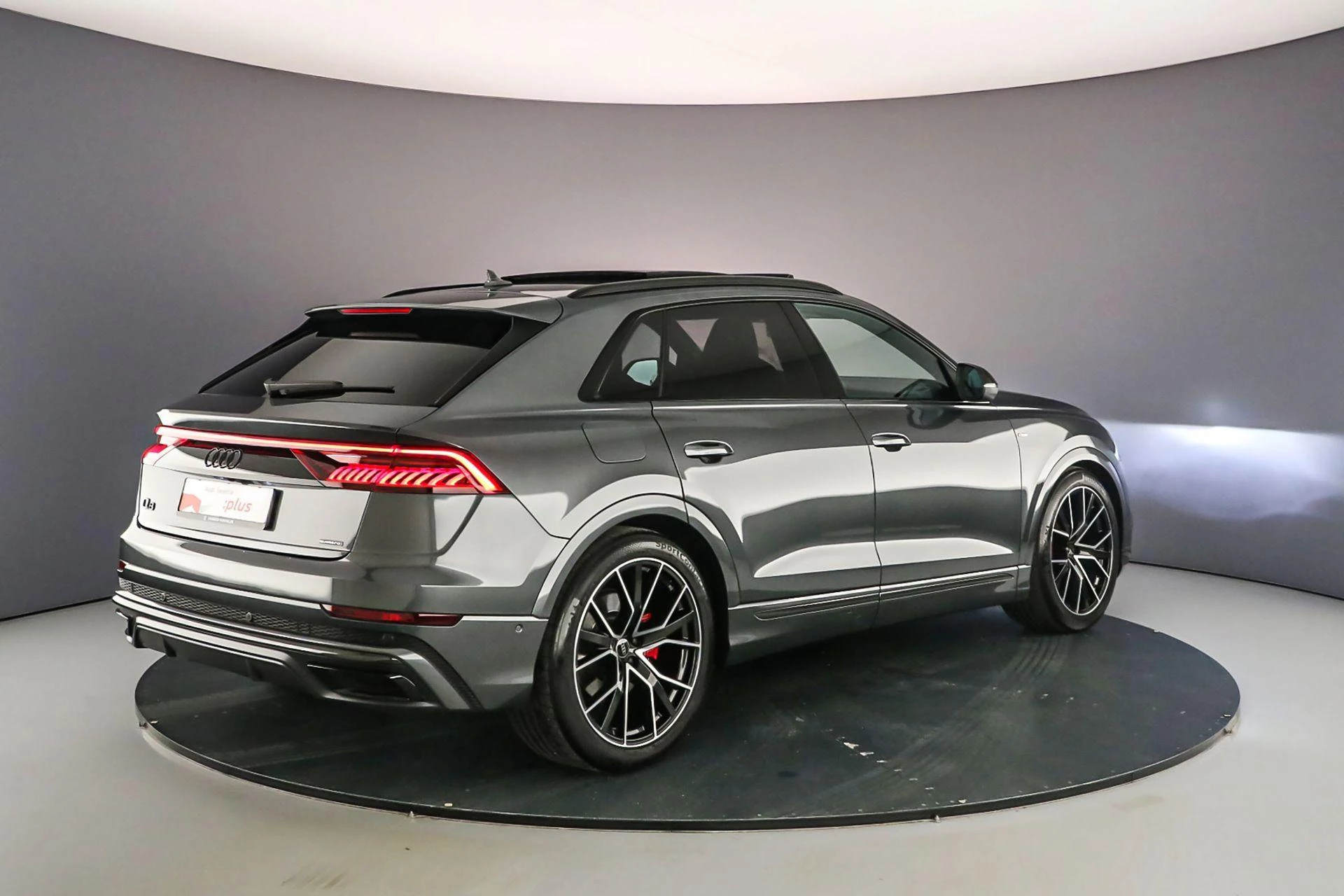 Hoofdafbeelding Audi Q8