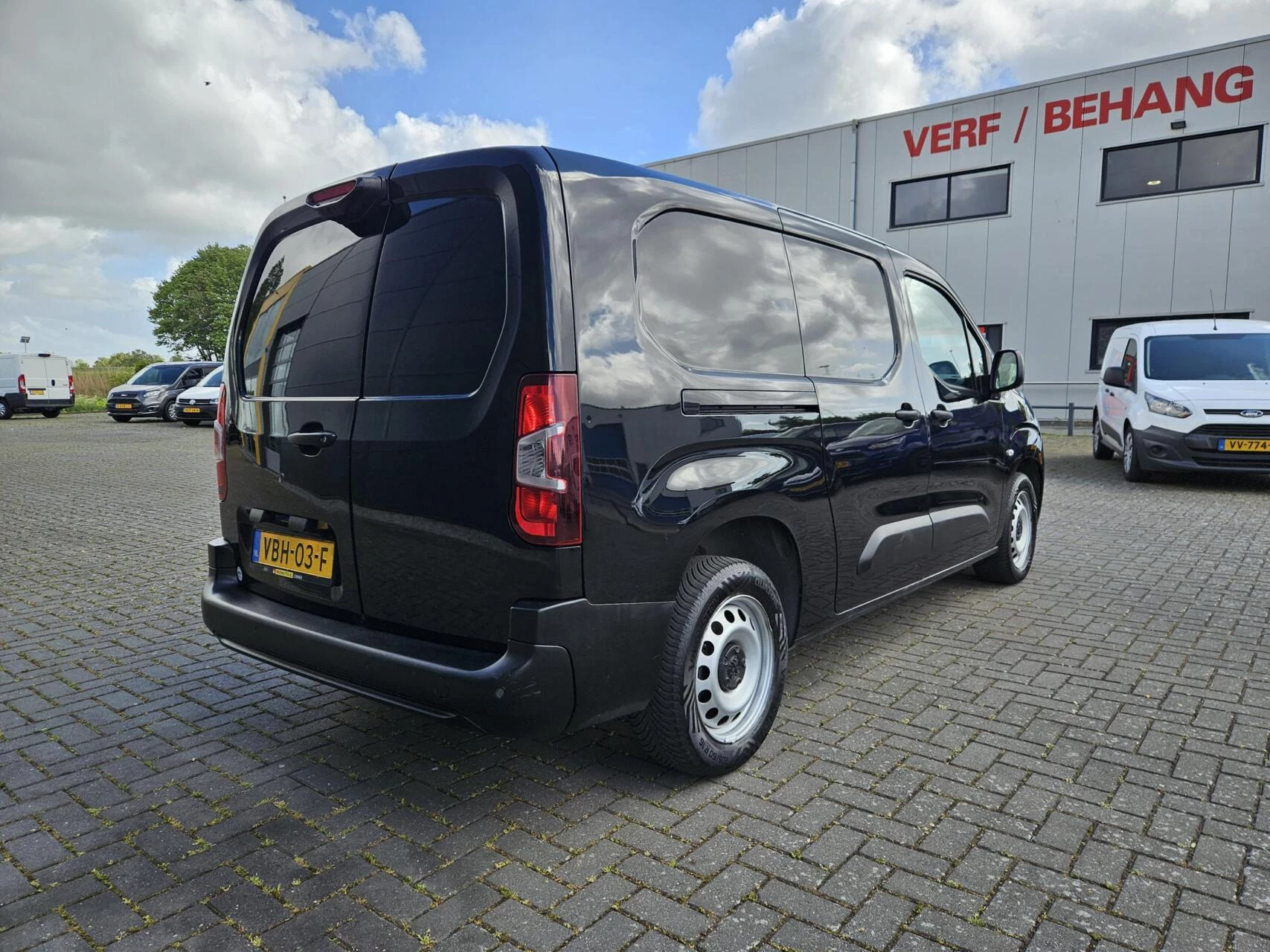 Hoofdafbeelding Peugeot Partner
