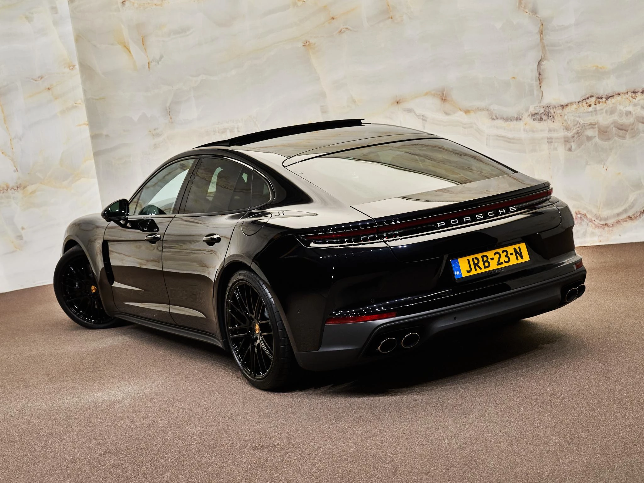Hoofdafbeelding Porsche Panamera