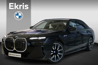 Hoofdafbeelding BMW 7 Serie BMW 7 Serie M760e xDrive | Active Steering | Elektrisch openen en sluiten portieren | panoramadak Sky Lounge | Stoelventilatie | Adaptieve Cruise Controle | Rondomzicht Camera |