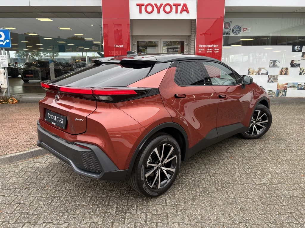 Hoofdafbeelding Toyota C-HR