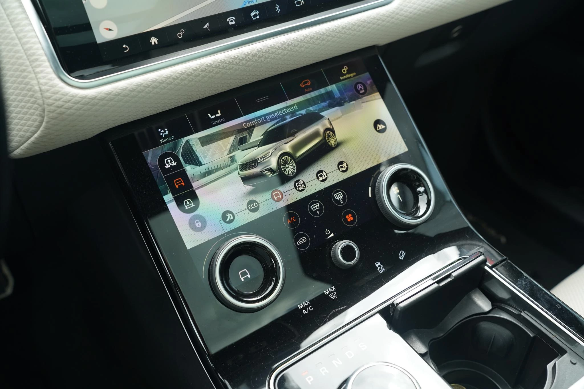 Hoofdafbeelding Land Rover Range Rover Velar