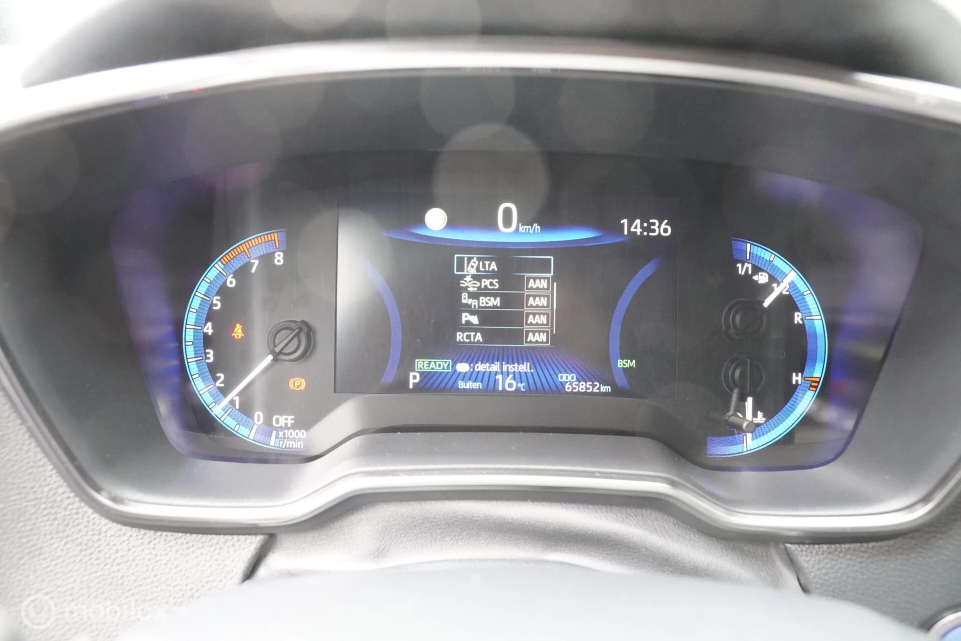 Hoofdafbeelding Toyota Corolla