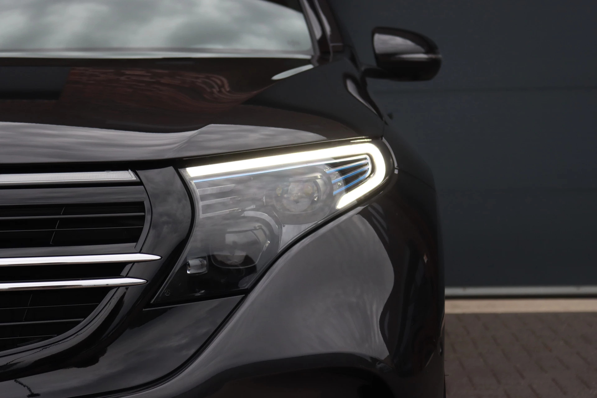 Hoofdafbeelding Mercedes-Benz EQC