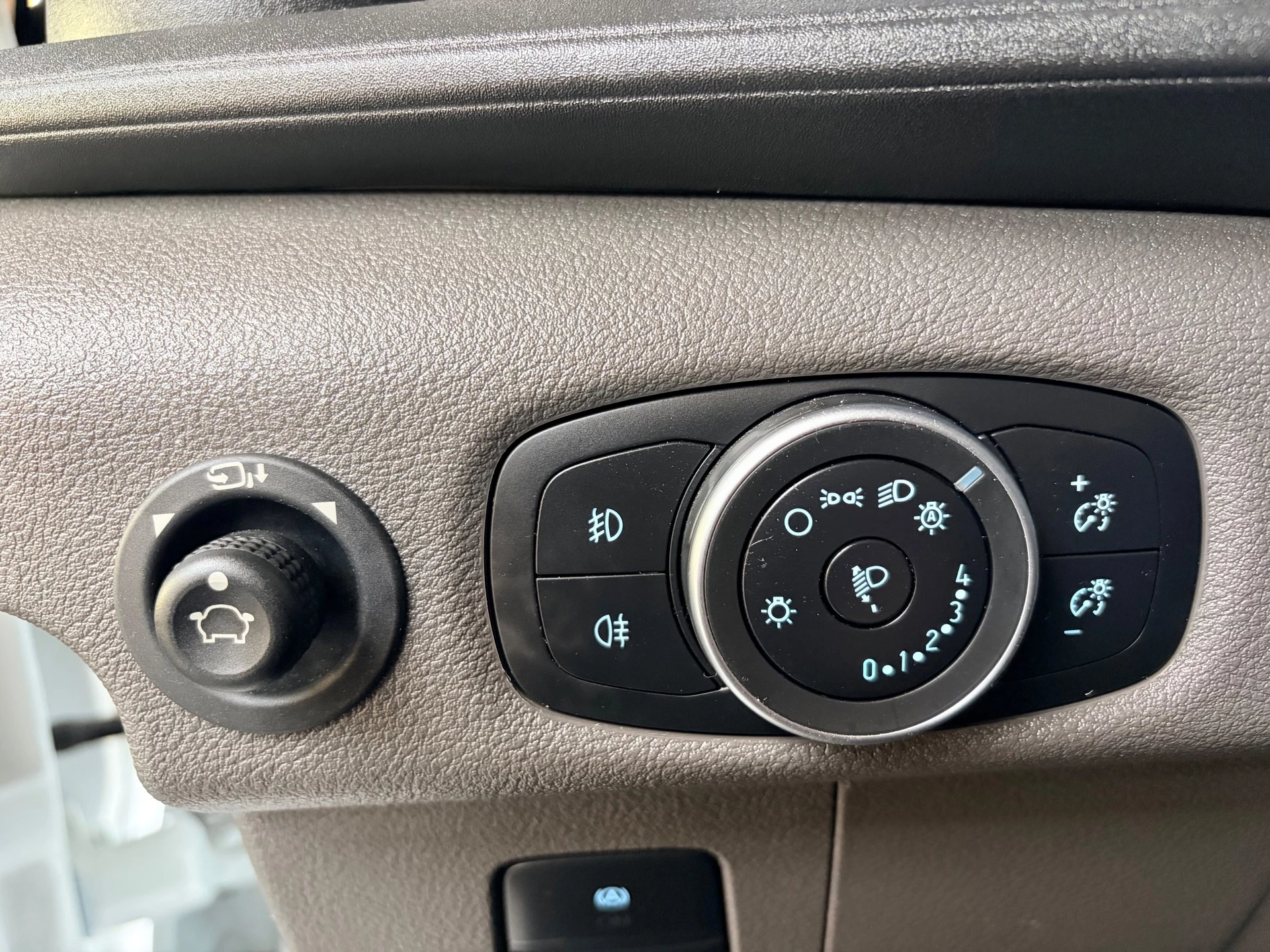 Hoofdafbeelding Ford E-Transit
