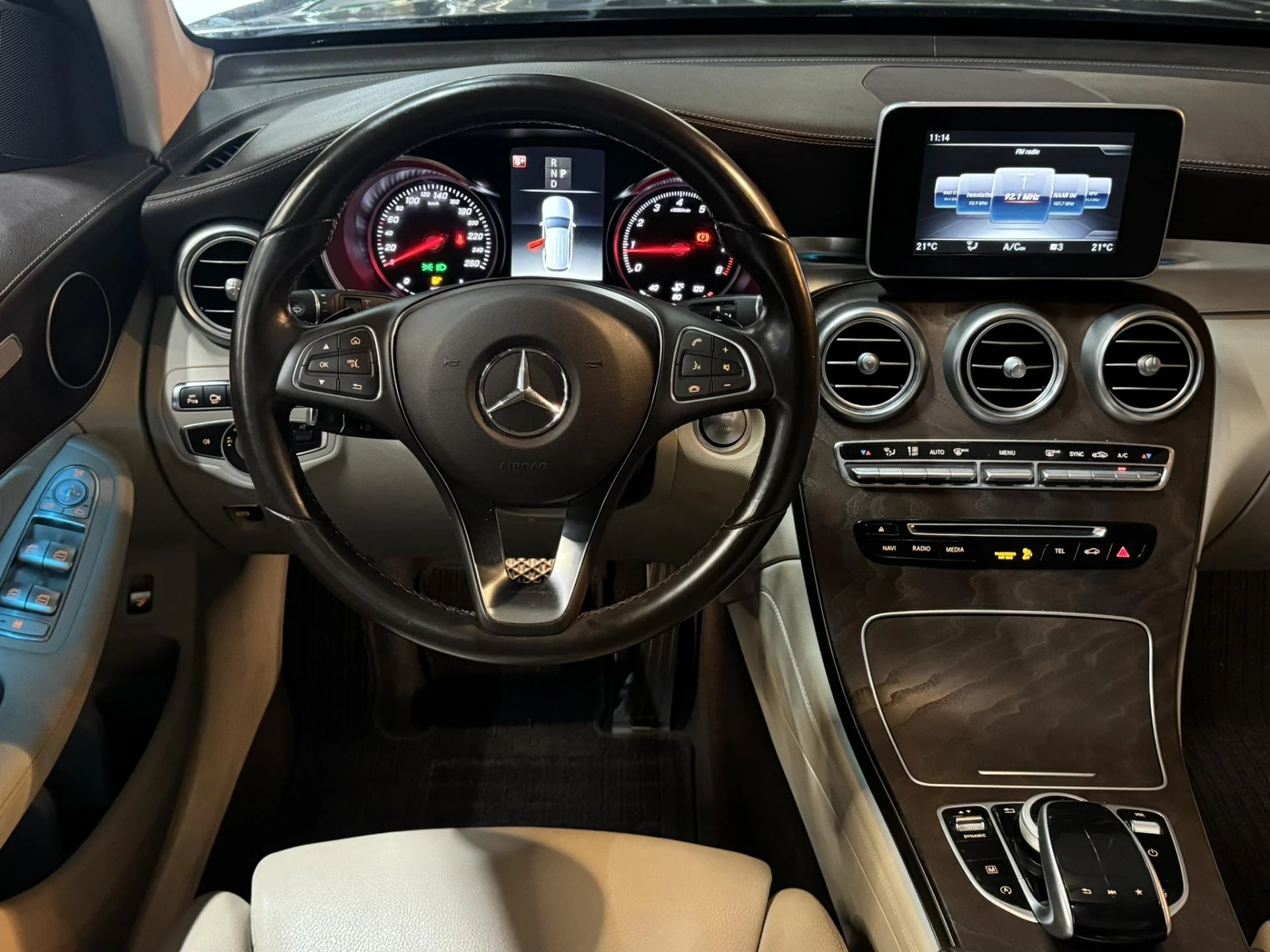 Hoofdafbeelding Mercedes-Benz GLC