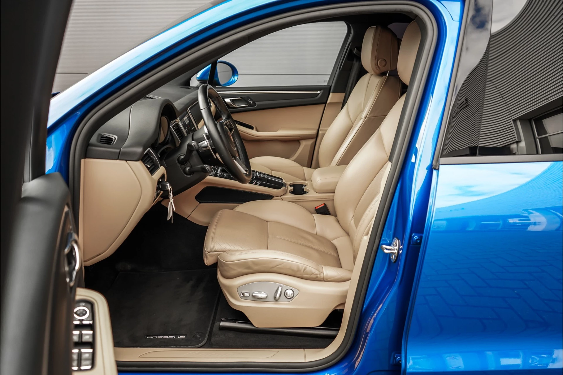 Hoofdafbeelding Porsche Macan