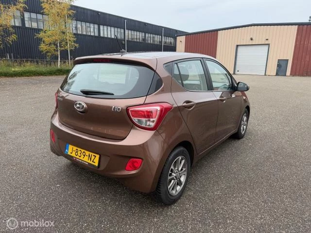 Hoofdafbeelding Hyundai i10
