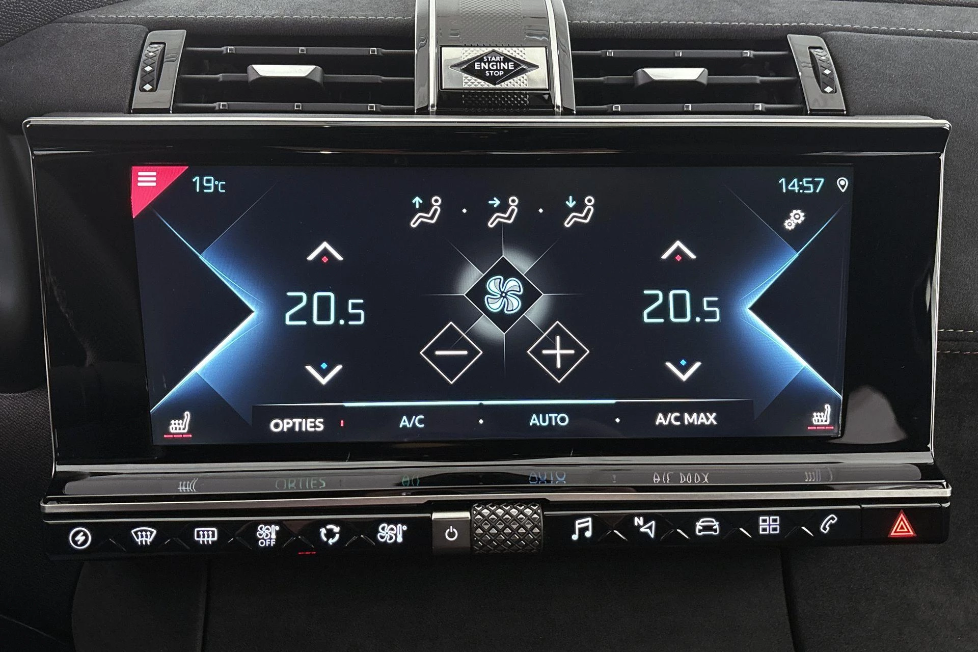 Hoofdafbeelding DS DS 7