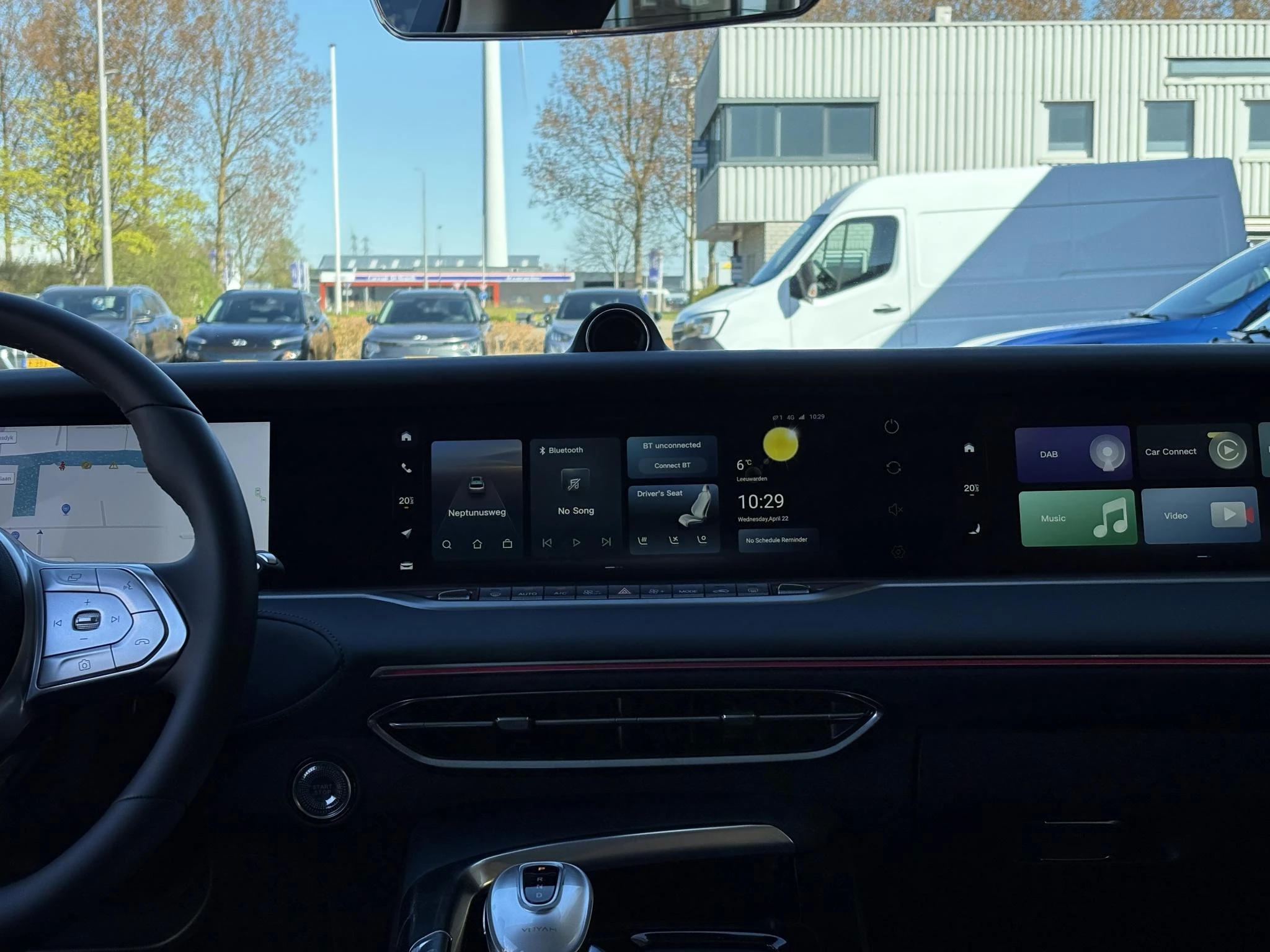 Hoofdafbeelding Voyah Free