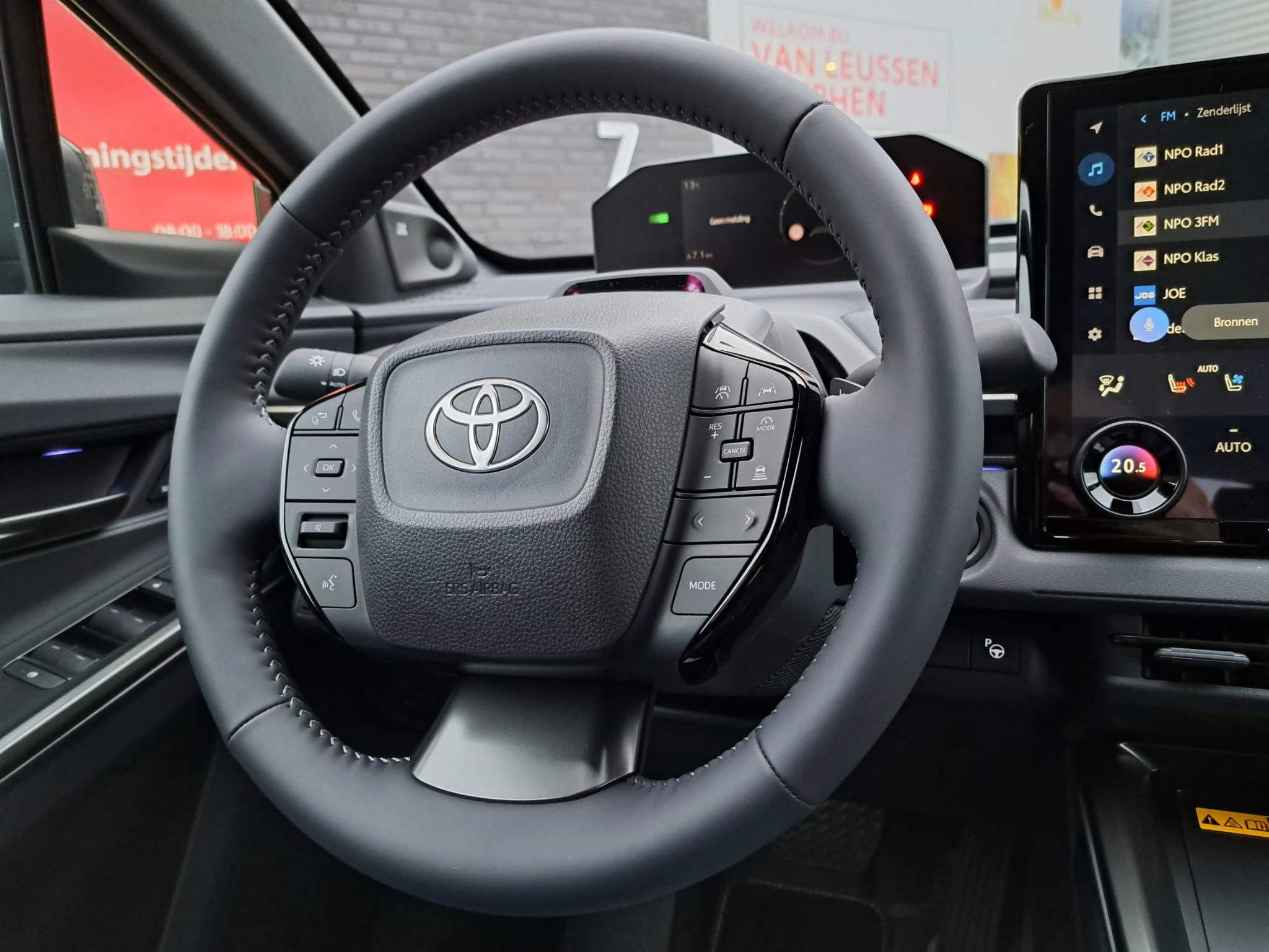 Hoofdafbeelding Toyota bZ4X