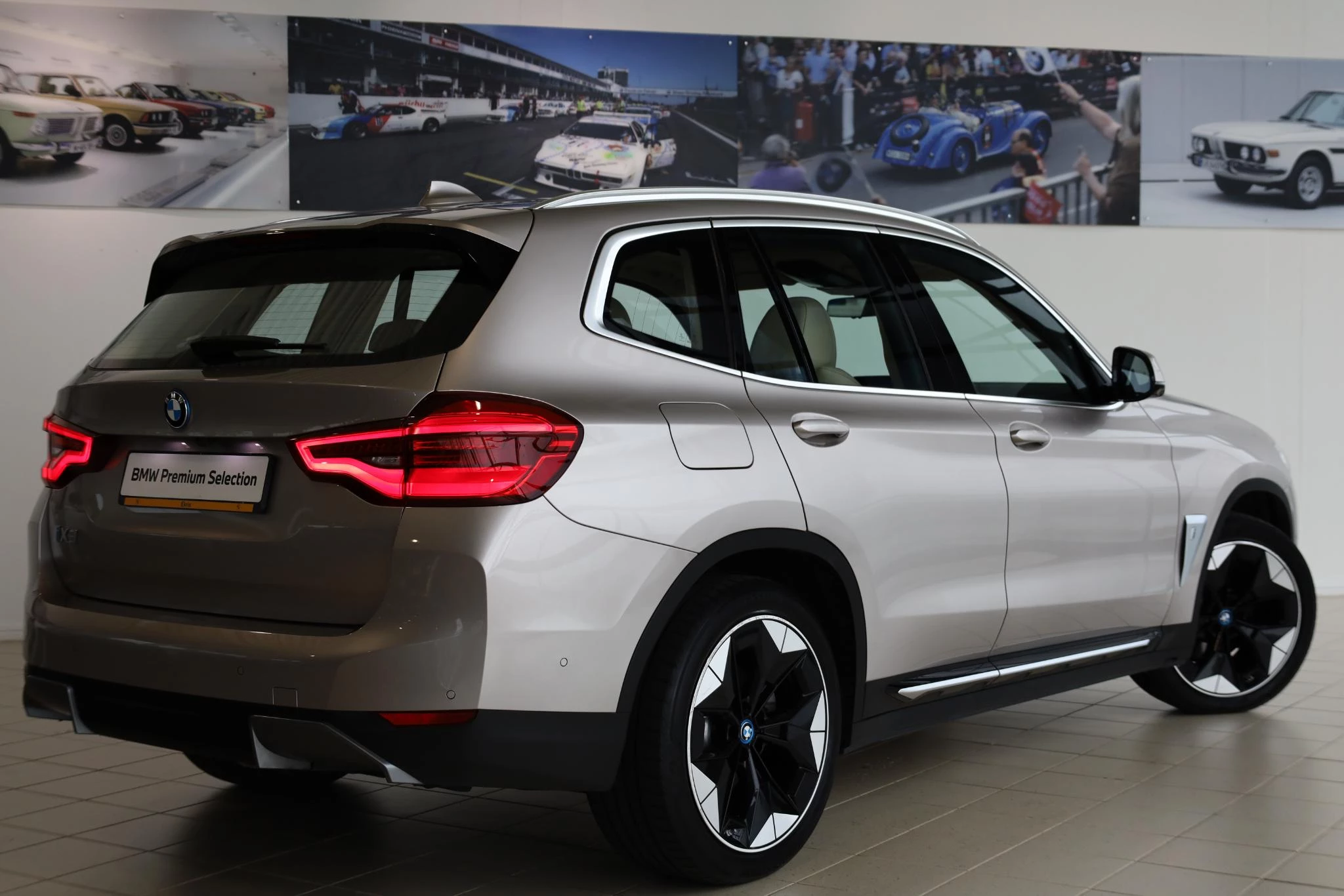 Hoofdafbeelding BMW iX3