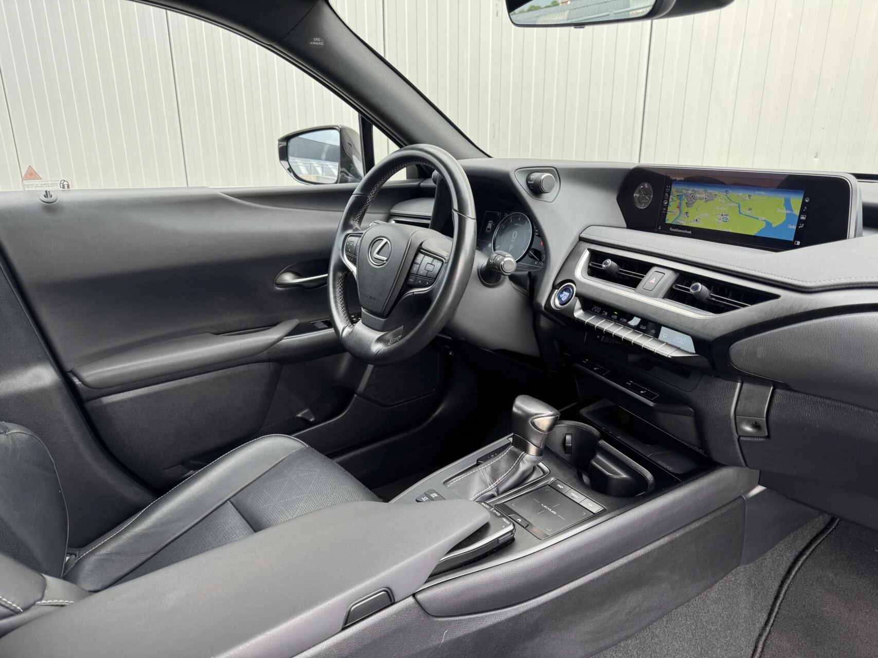 Hoofdafbeelding Lexus UX