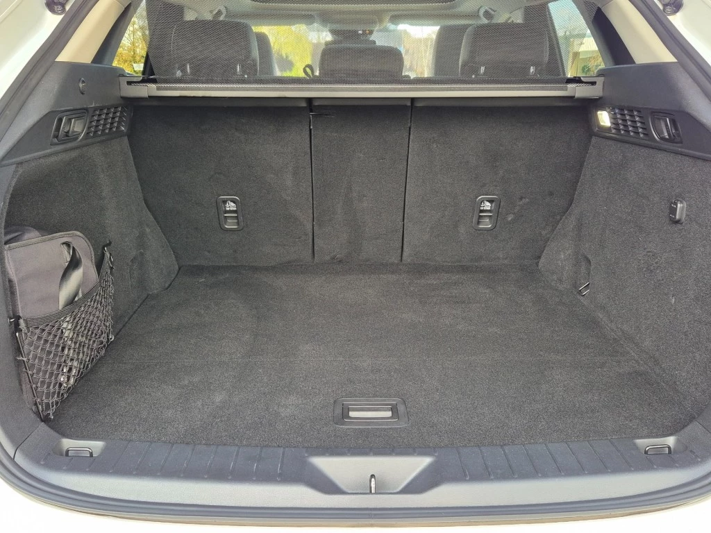 Hoofdafbeelding Mazda CX-60