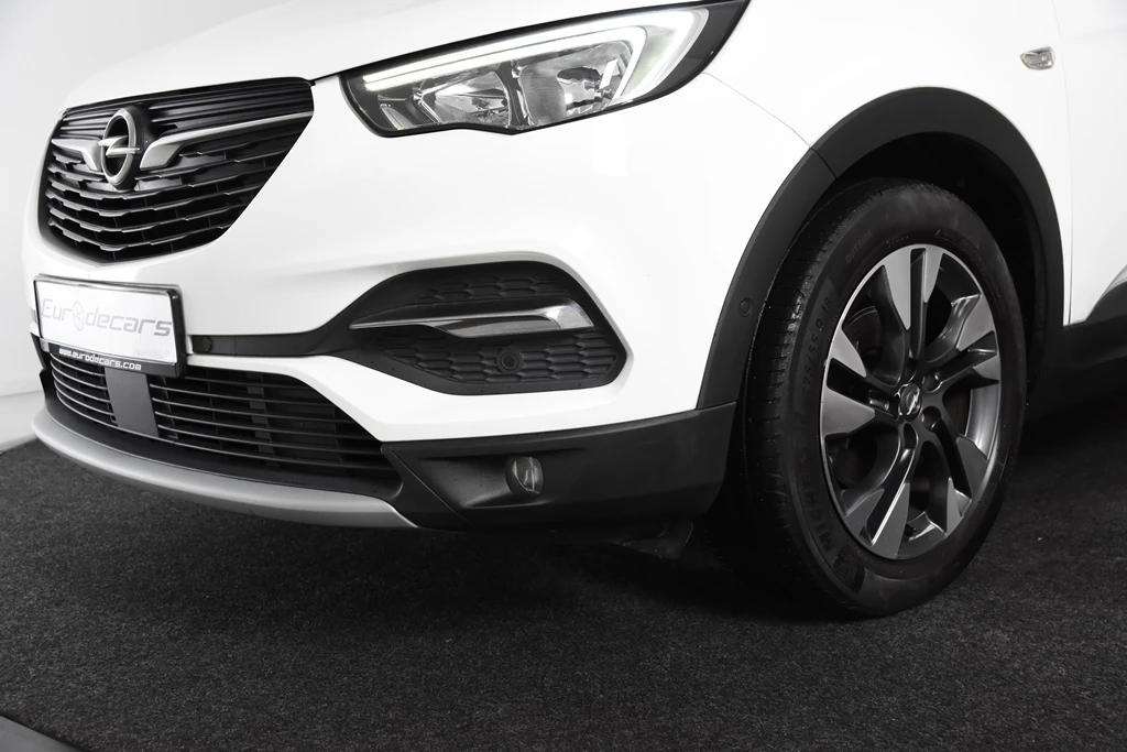 Hoofdafbeelding Opel Grandland X
