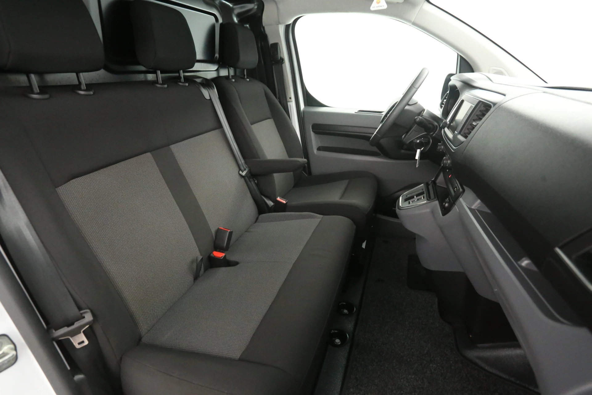 Hoofdafbeelding Peugeot e-Expert