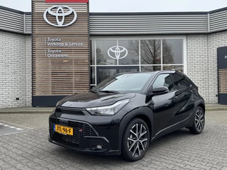 Toyota Aygo X HYBRID 115 GR-SPORT NL-AUTO 1E EIG UNIEK!! STOELVERW LED 18 ''LM-VELGEN PARK-SENSOREN KEYLESS APPLE/ANDROID
