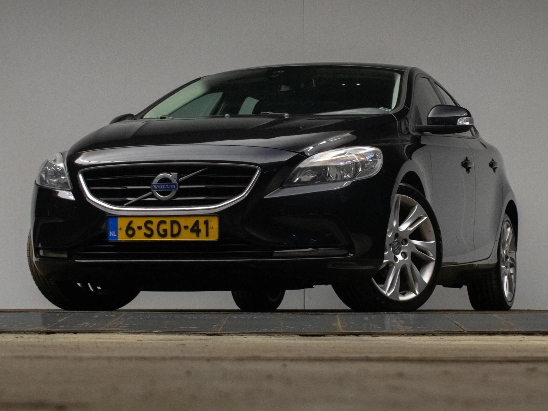 Hoofdafbeelding Volvo V40