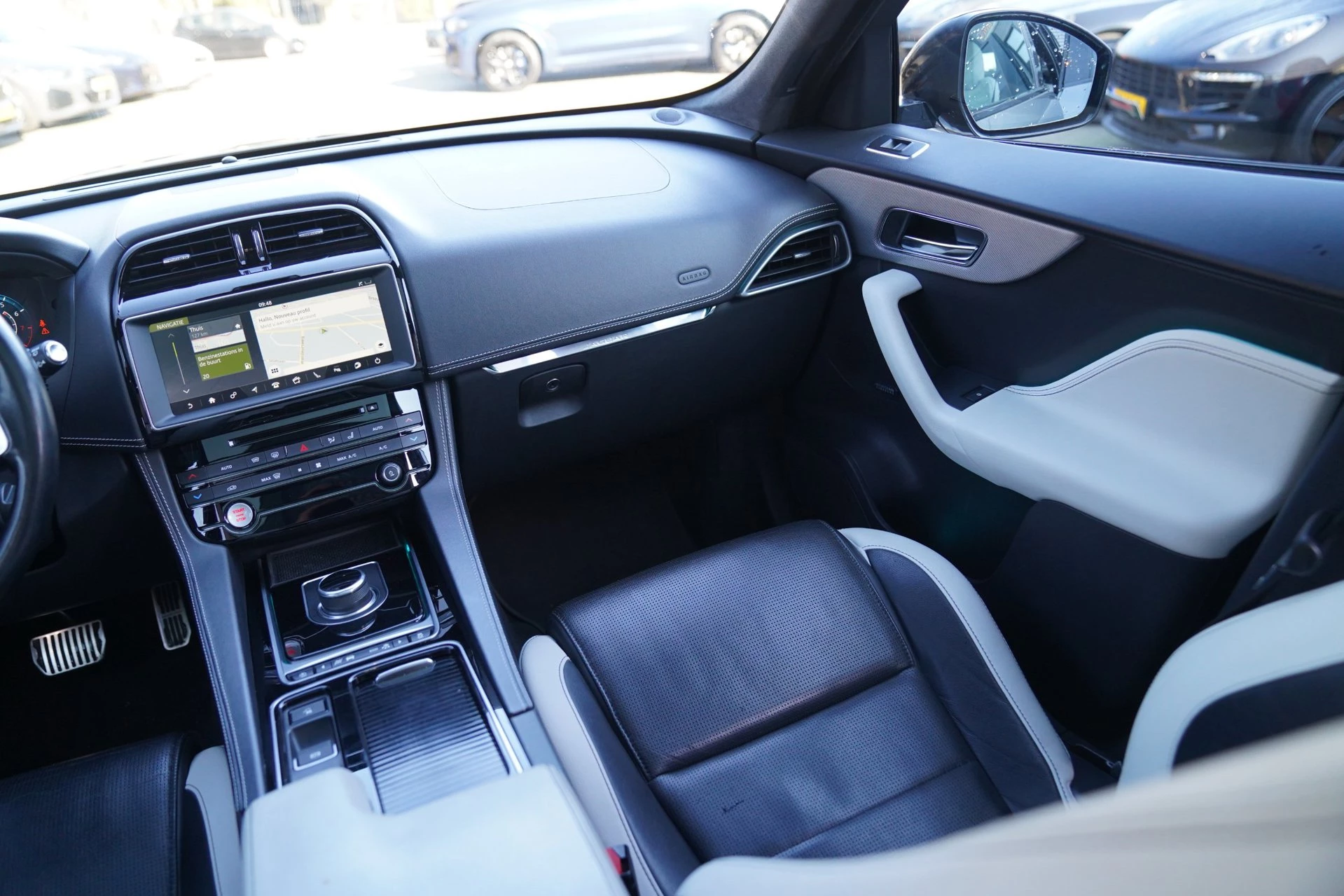 Hoofdafbeelding Jaguar F-PACE