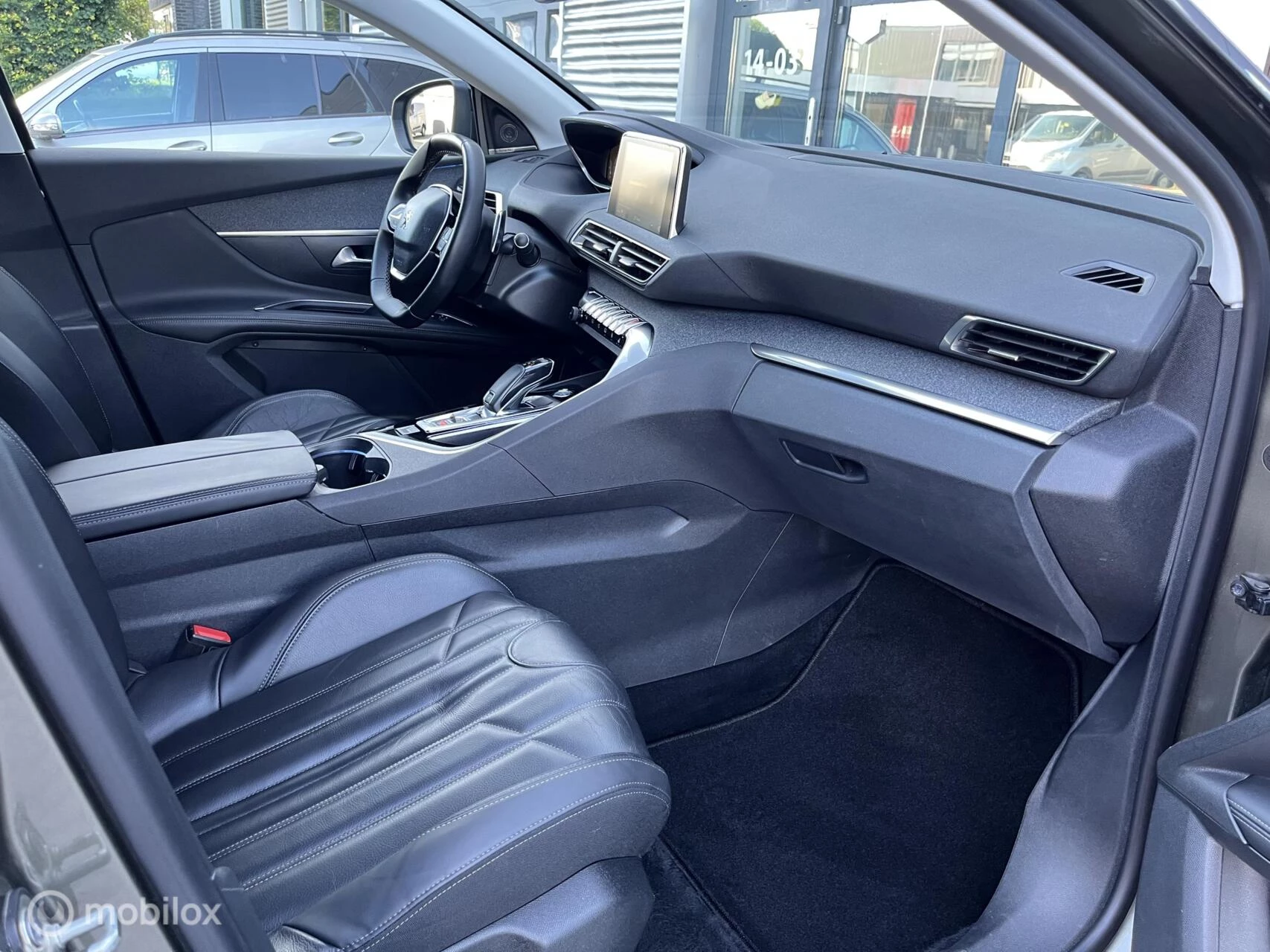 Hoofdafbeelding Peugeot 5008