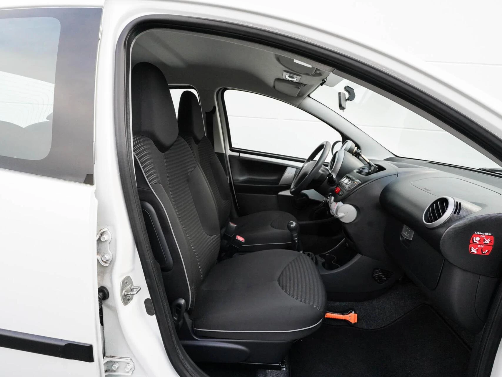 Hoofdafbeelding Peugeot 107