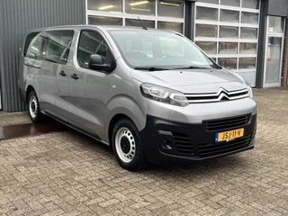 Hoofdafbeelding Citroën Jumpy Citroën Jumpy 1.5 BlueHDi XL Marge BTW en BPM vrij!! Airco Cruise controle Trekhaak 2500kg Navigatiesysteem Personenvervoer 8-Persoons Parkeerhulp achter Apple carplay 1e eigenaar Euro 6 Bpm en Btw vrij voor particulier