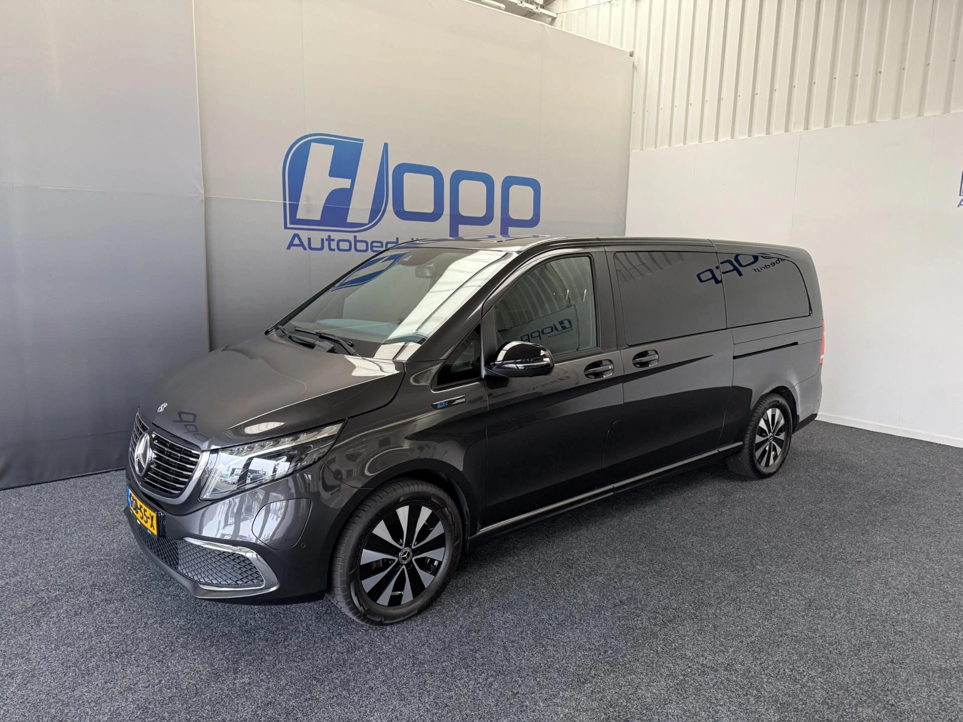 Hoofdafbeelding Mercedes-Benz EQV