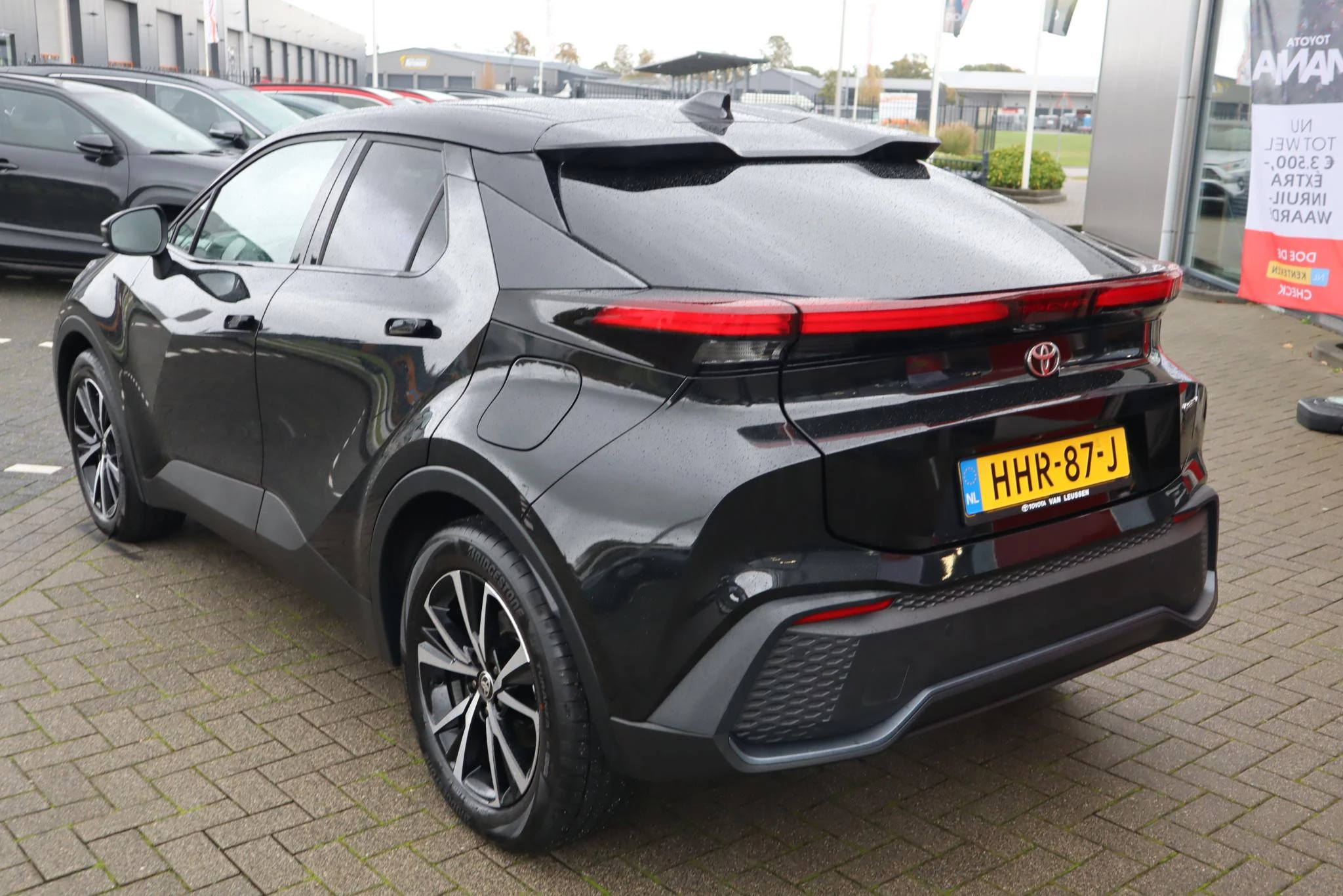 Hoofdafbeelding Toyota C-HR