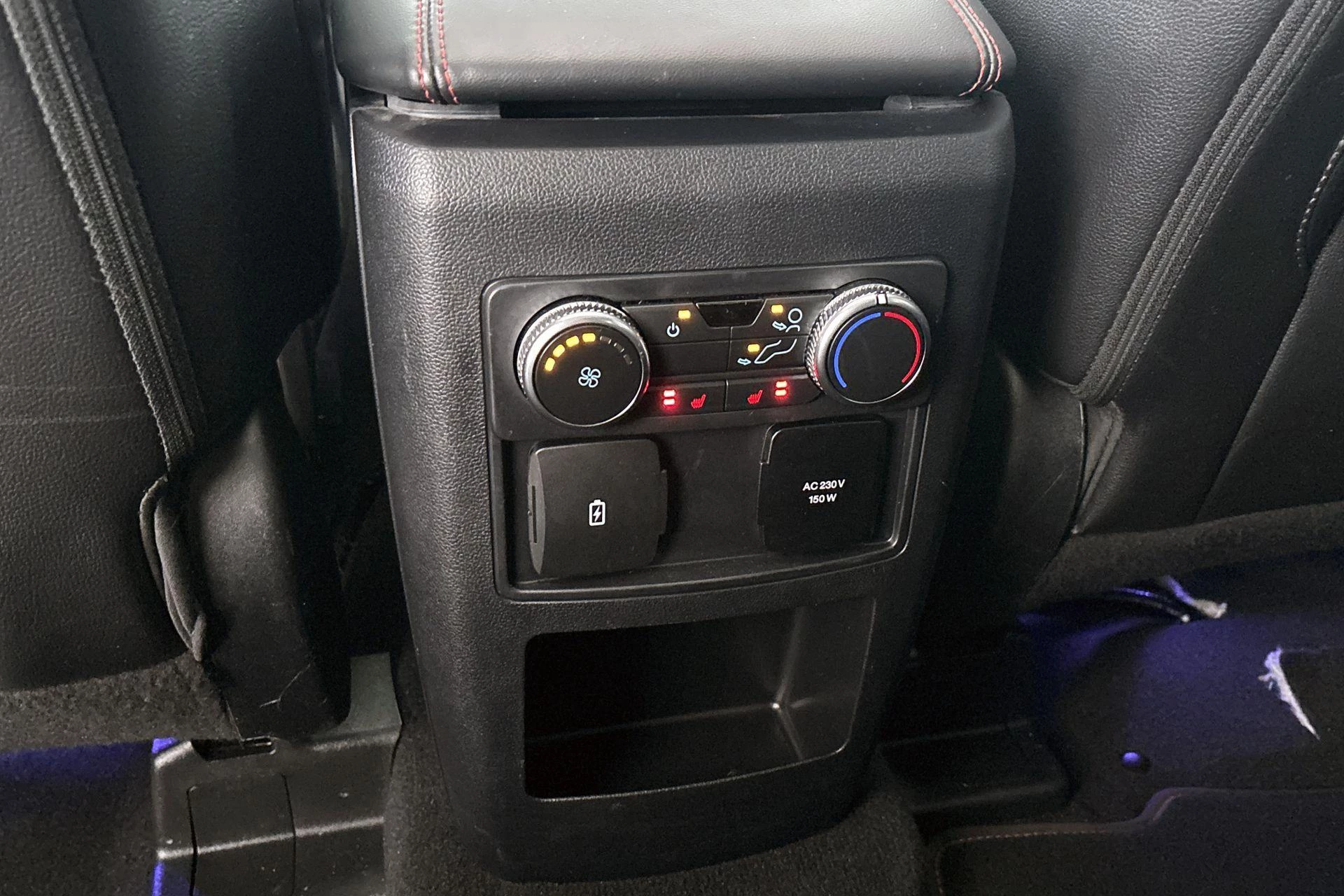 Hoofdafbeelding Ford Explorer