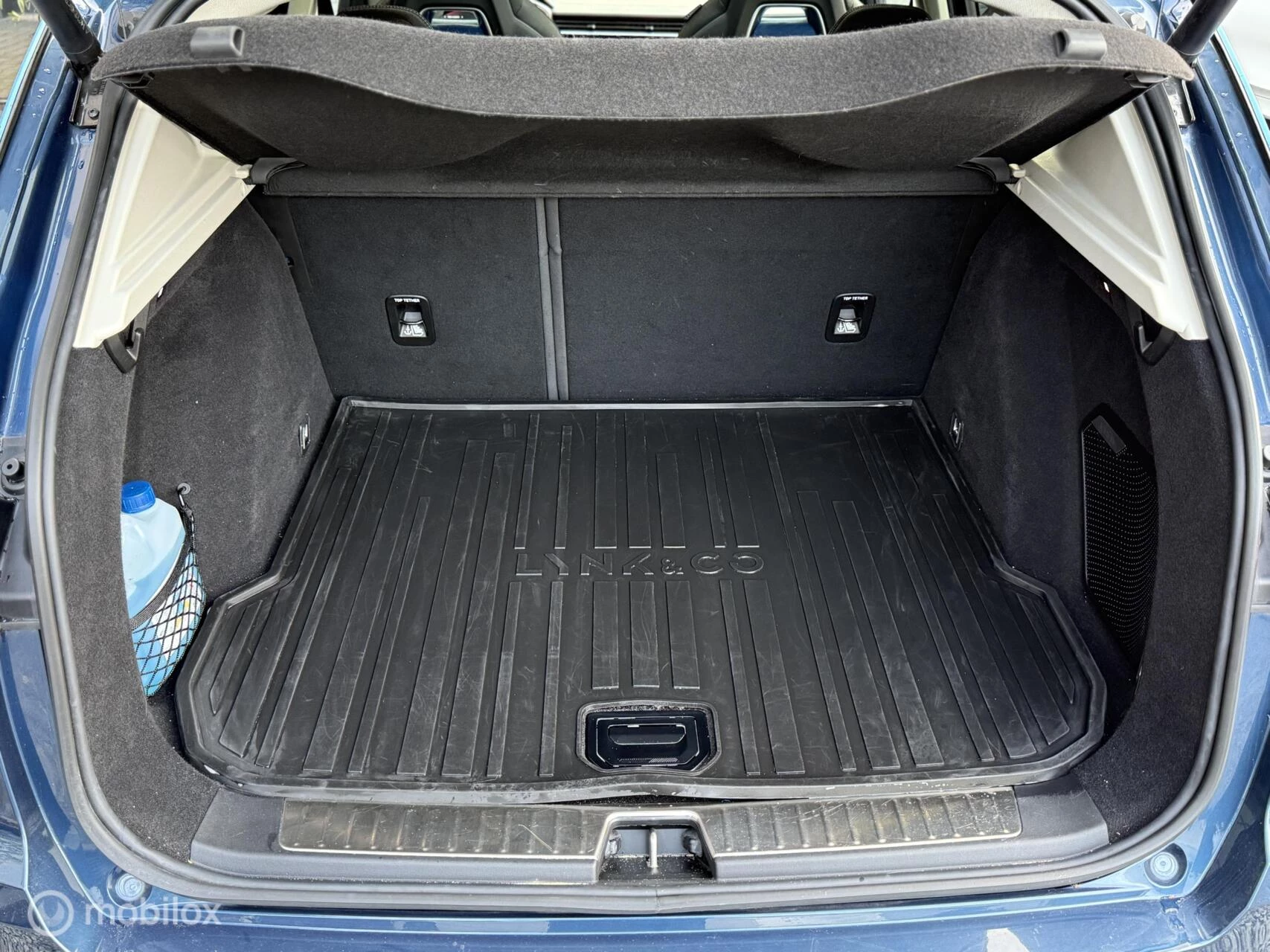 Hoofdafbeelding Lynk & Co 01