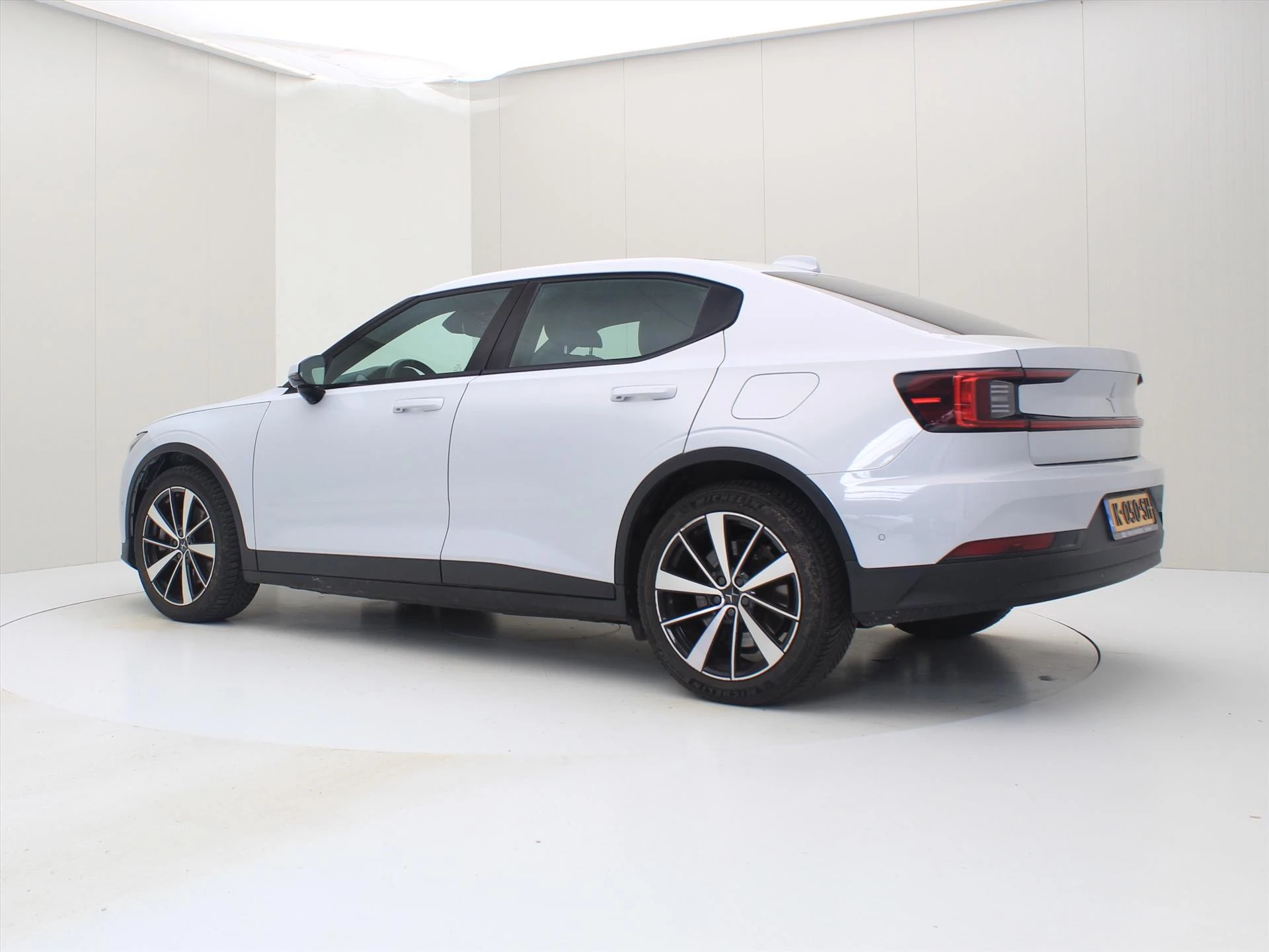 Hoofdafbeelding Polestar 2