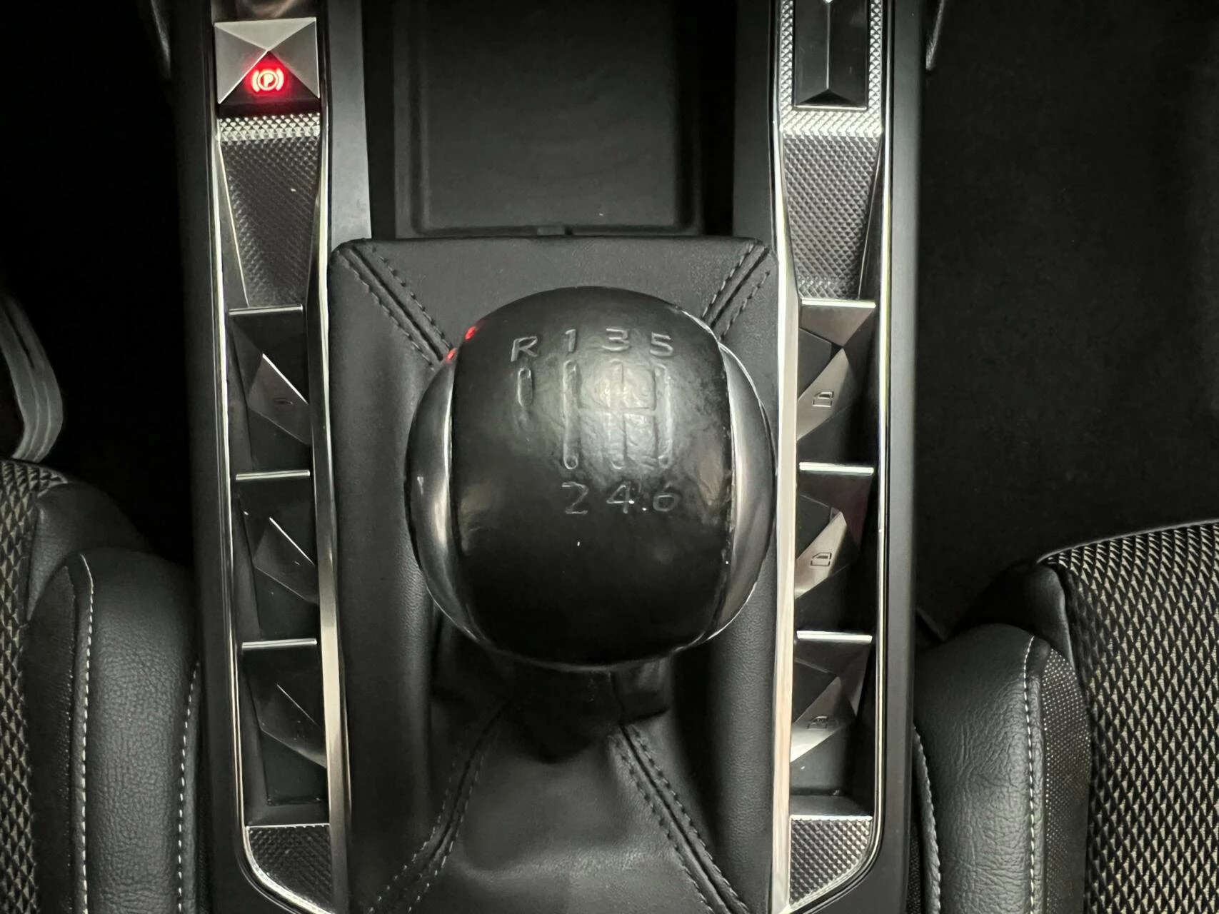Hoofdafbeelding DS DS 3