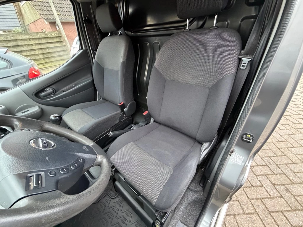 Hoofdafbeelding Nissan NV200