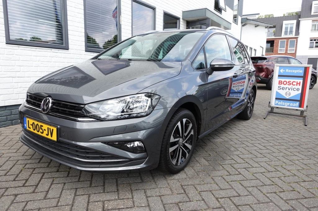 Hoofdafbeelding Volkswagen Golf Sportsvan