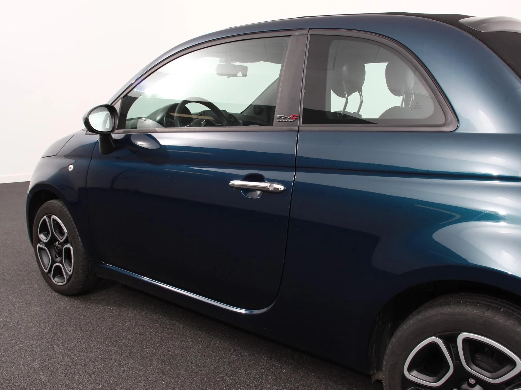 Hoofdafbeelding Fiat 500C