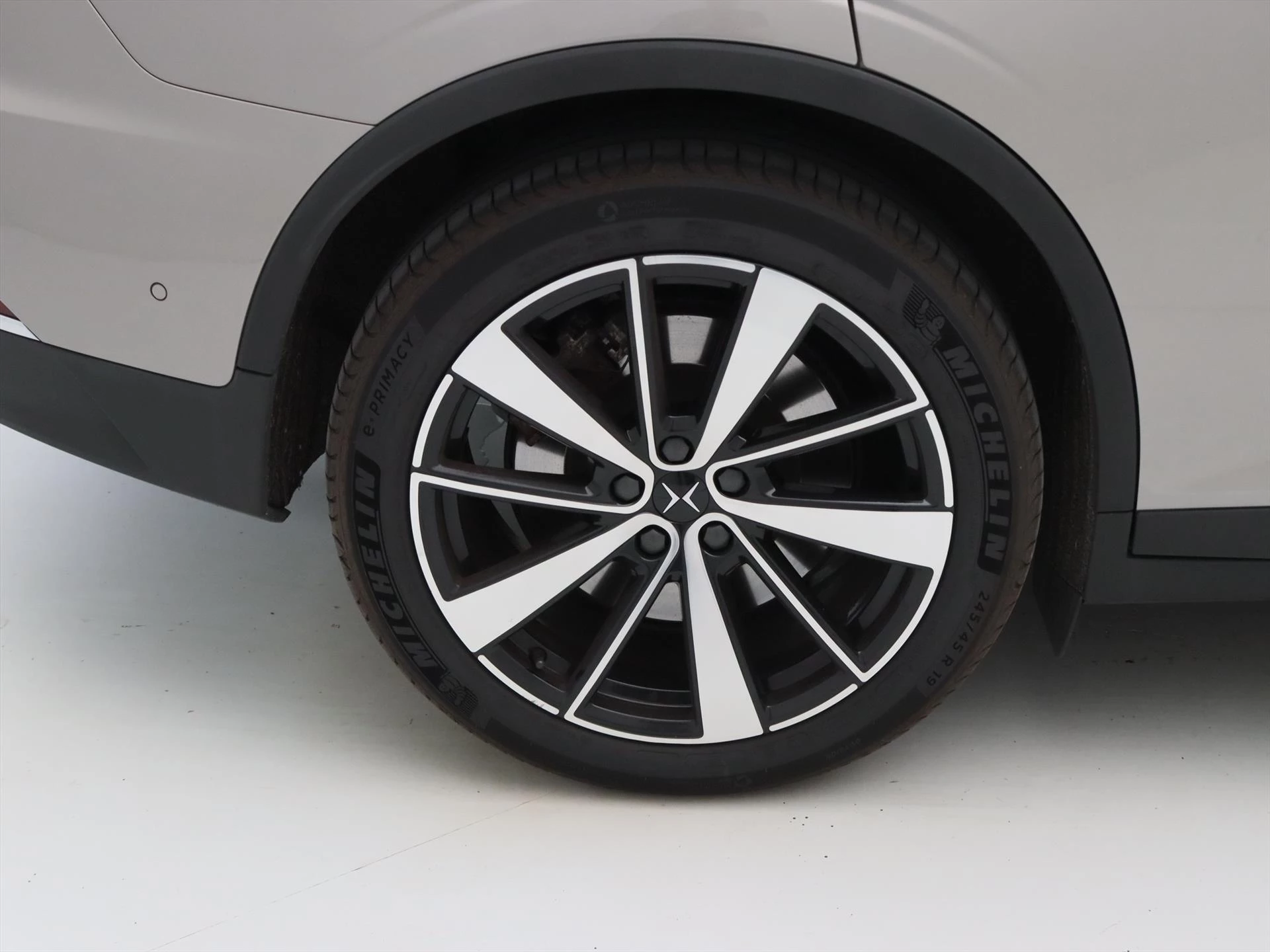 Hoofdafbeelding Polestar 2