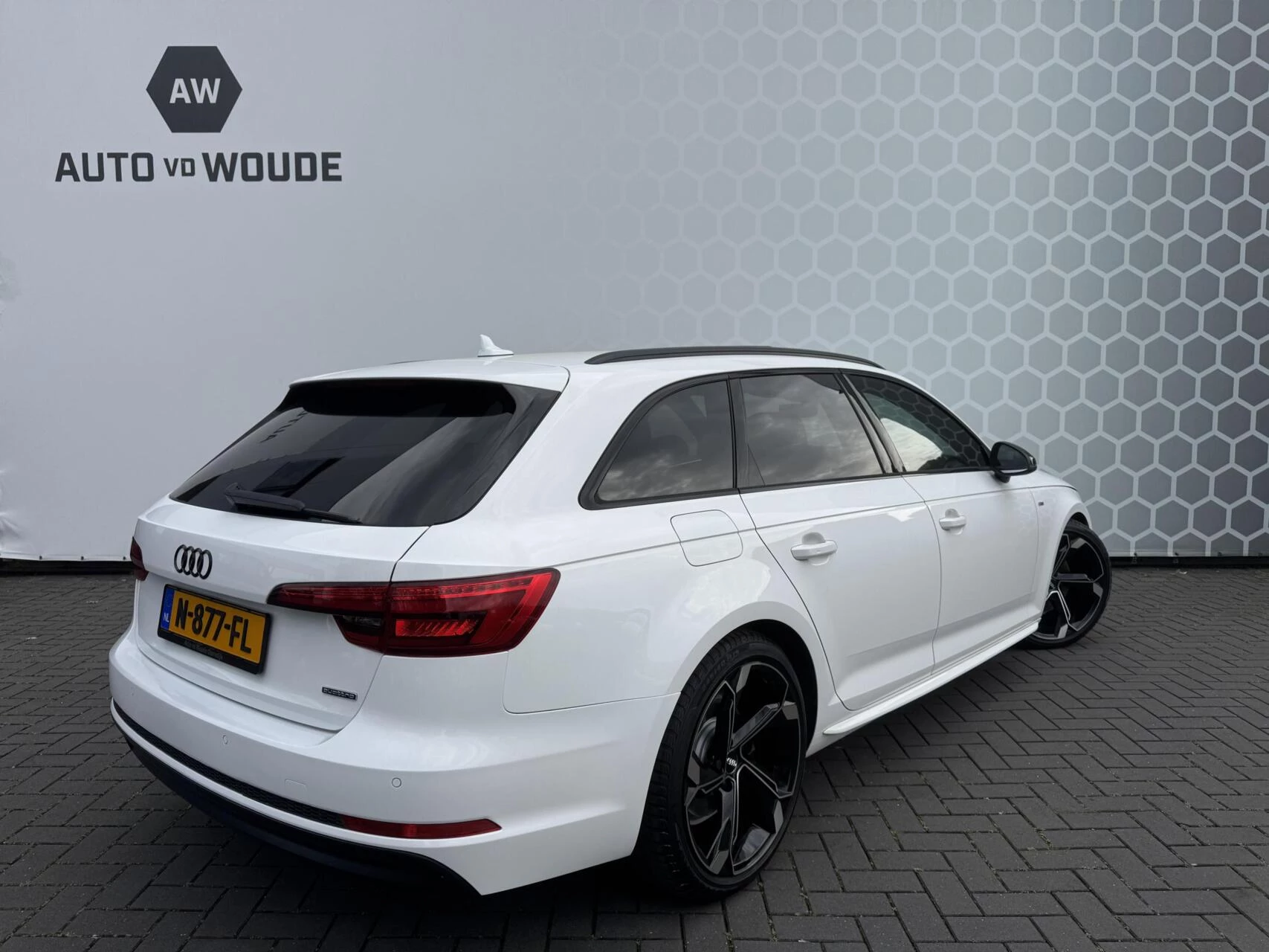 Hoofdafbeelding Audi A4