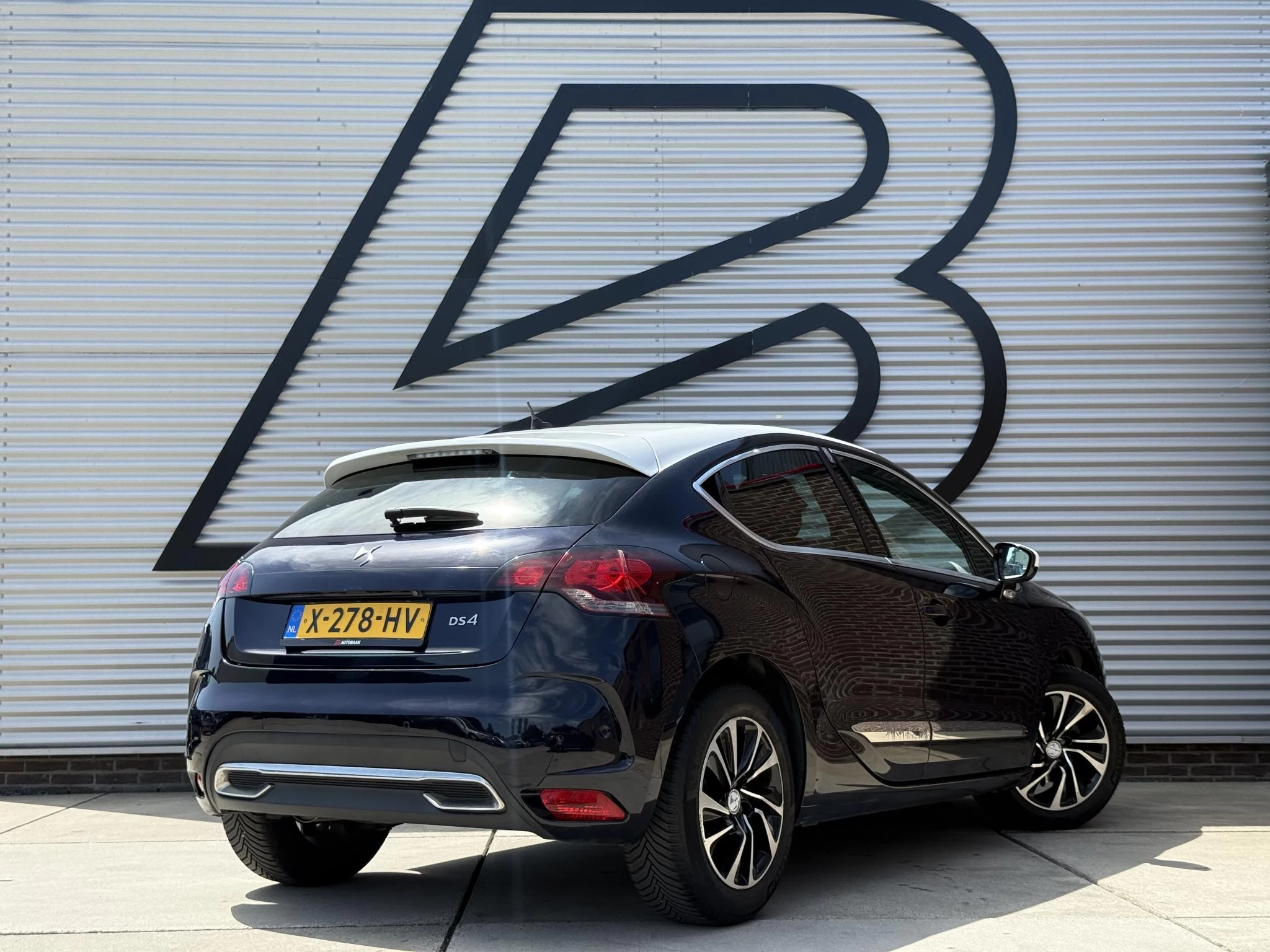 Hoofdafbeelding DS DS 4