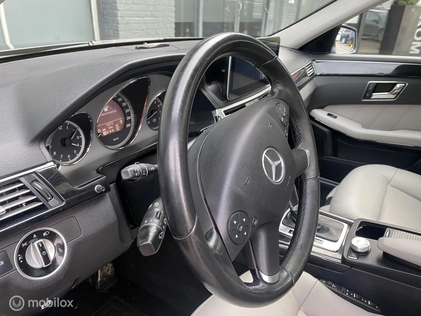 Hoofdafbeelding Mercedes-Benz E-Klasse