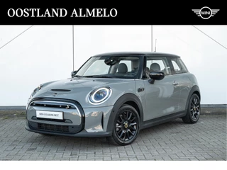 MINI Electric Classic / Panoramadak / Sportstoelen / Achteruitrijcamera / Active Cruise Control