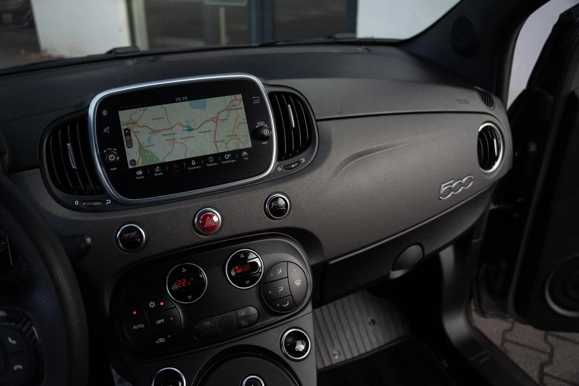 Hoofdafbeelding Fiat 500C