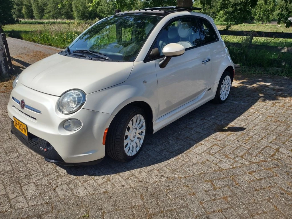 Hoofdafbeelding Fiat 500e