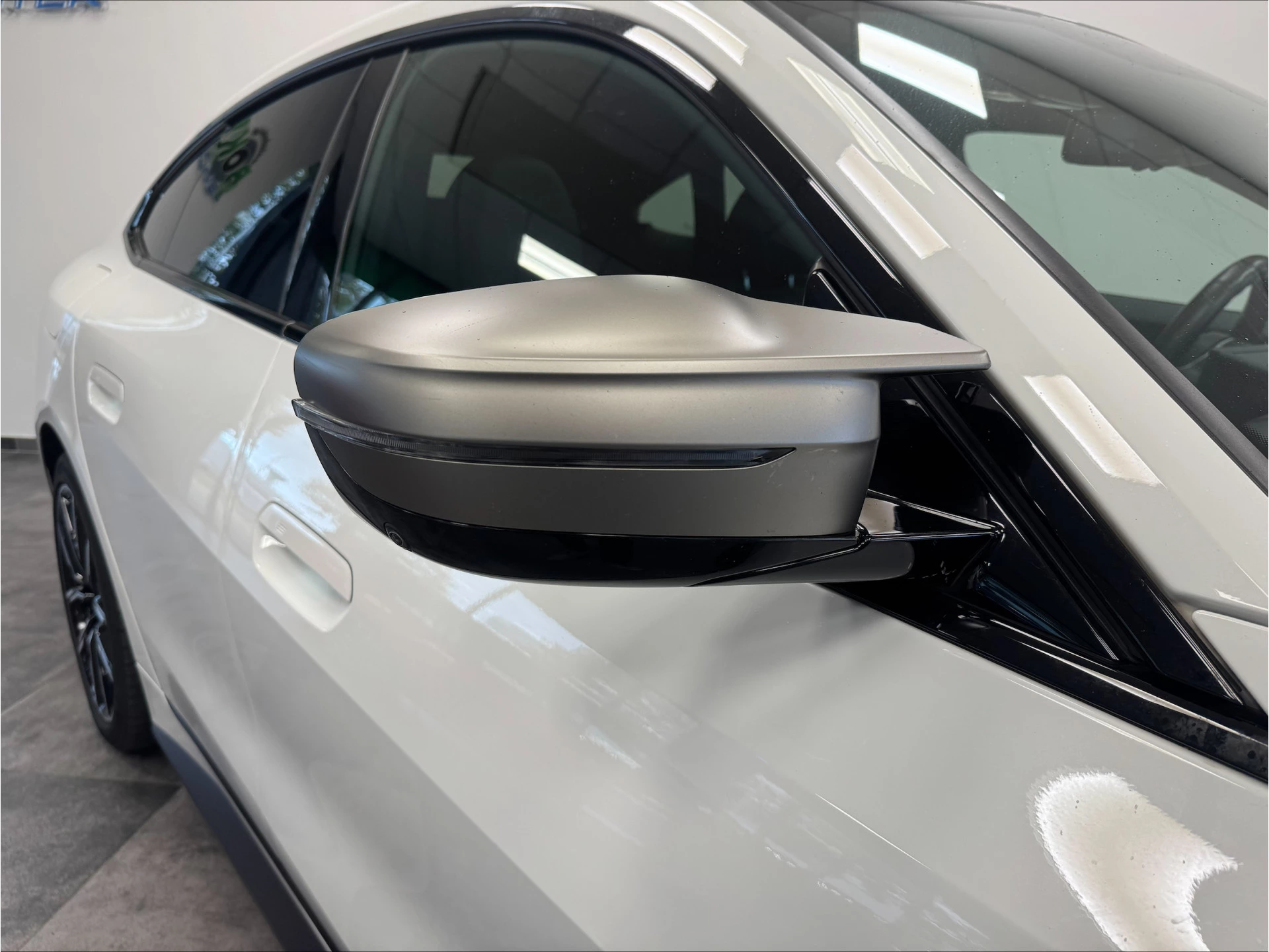 Hoofdafbeelding BMW i4