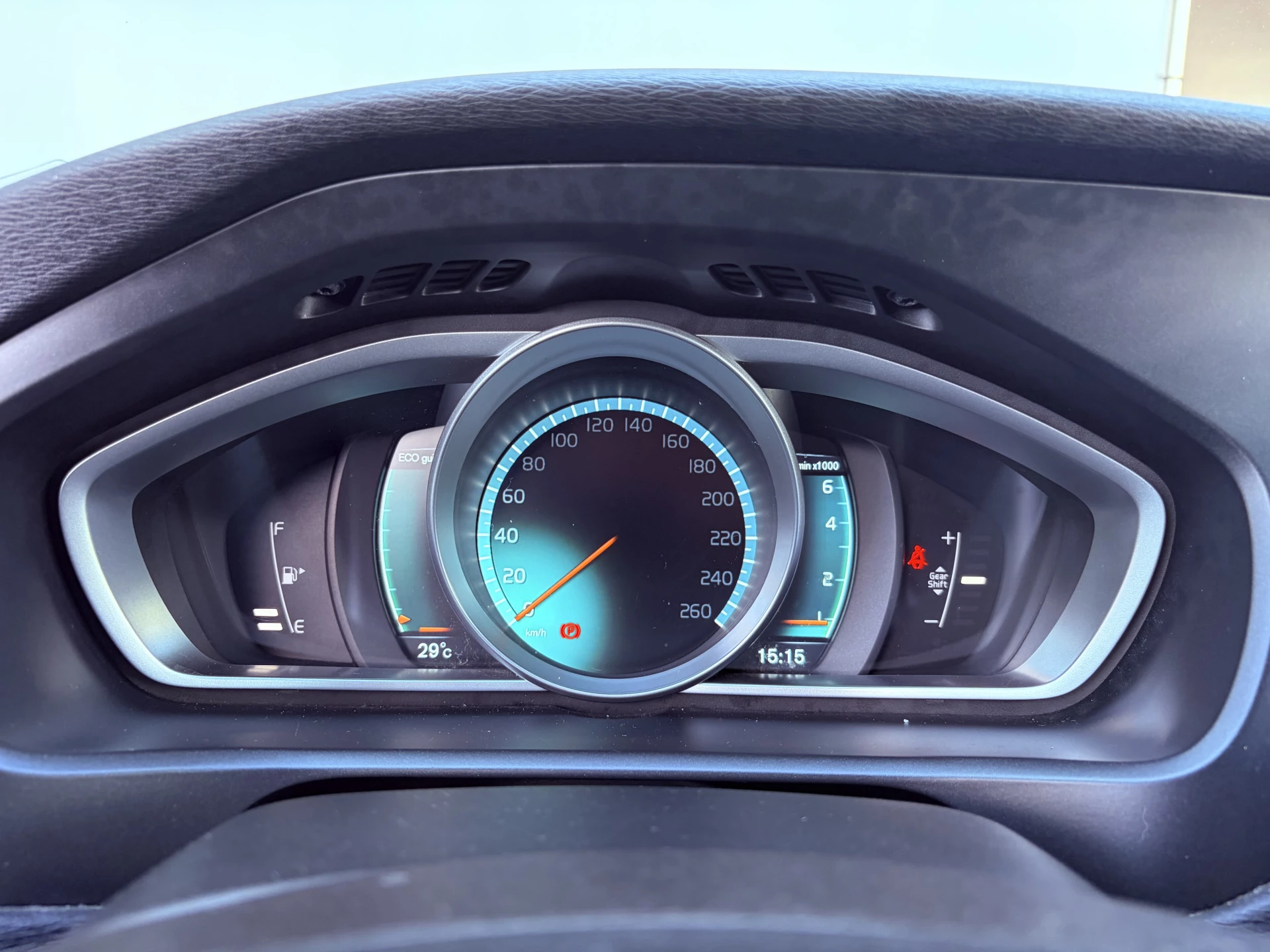 Hoofdafbeelding Volvo V40