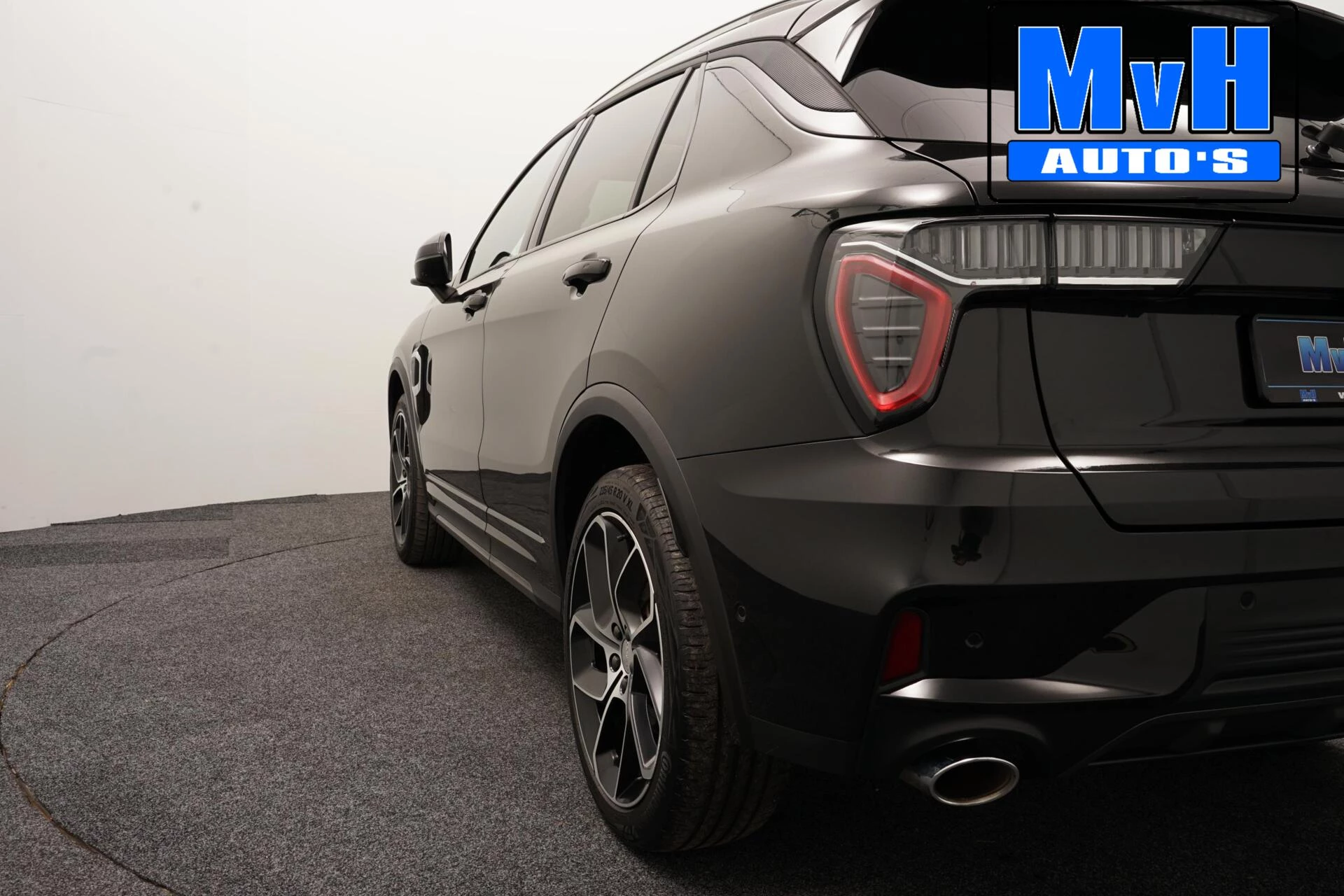 Hoofdafbeelding Lynk & Co 01