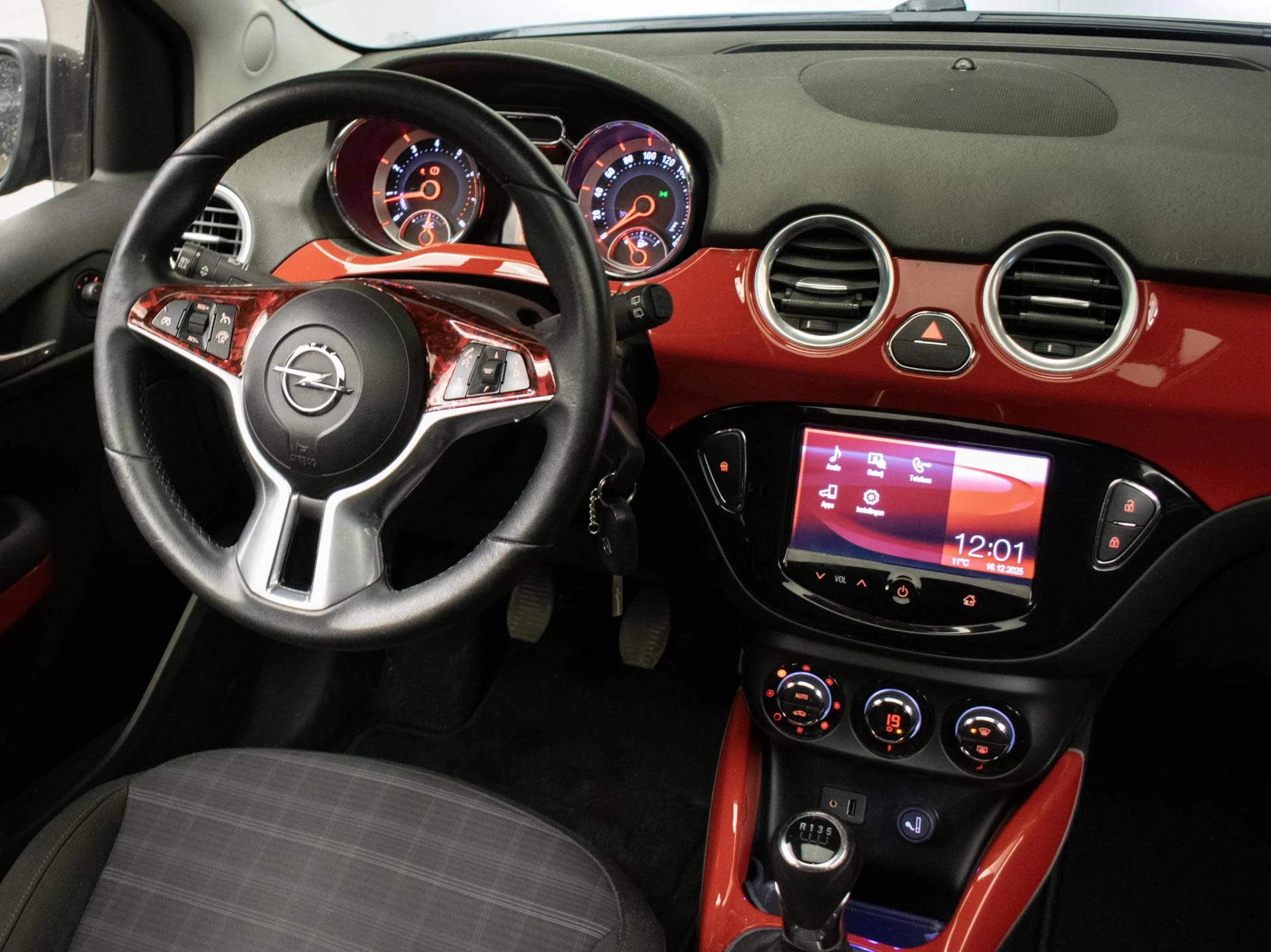 Hoofdafbeelding Opel ADAM