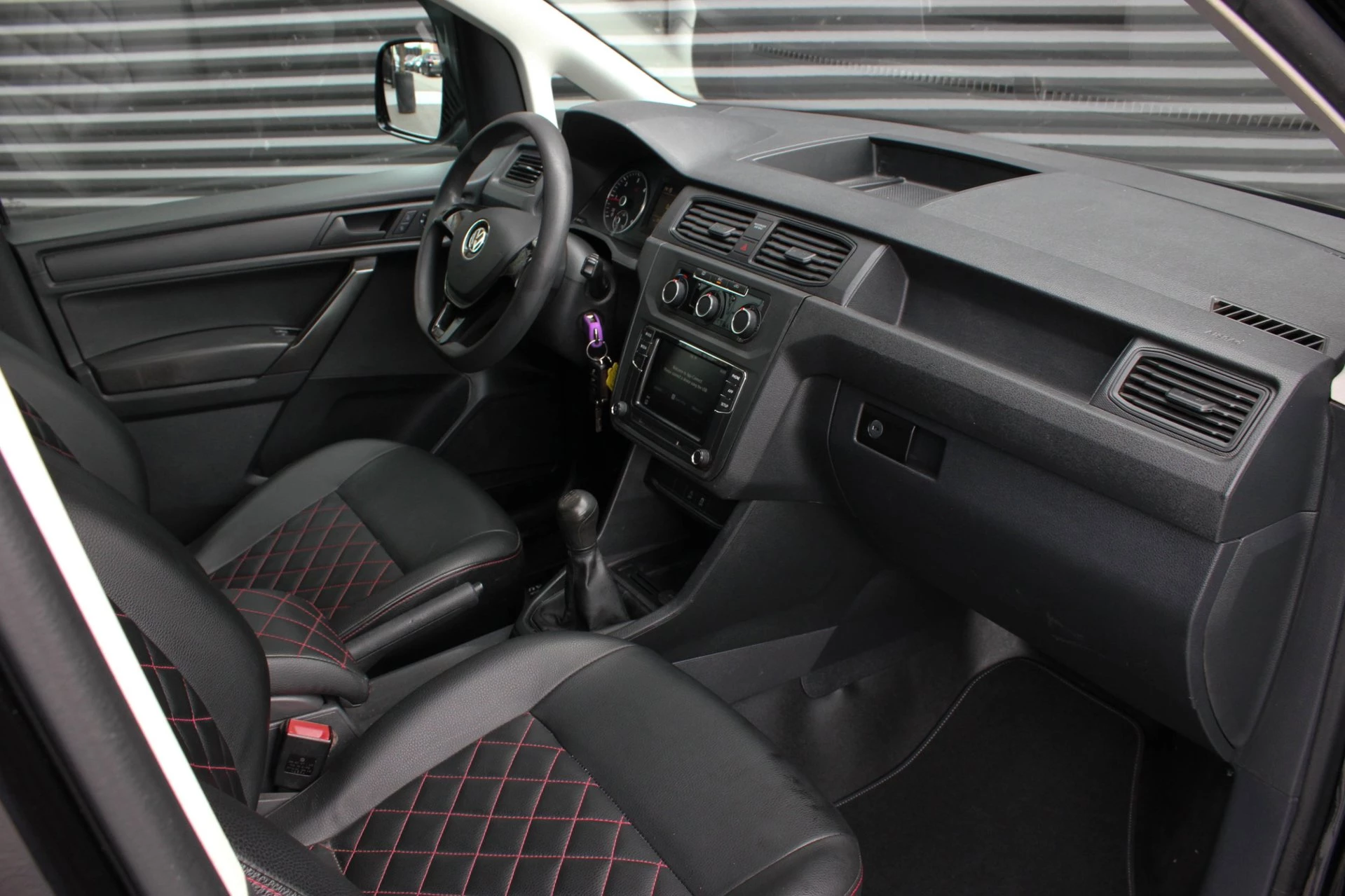 Hoofdafbeelding Volkswagen Caddy
