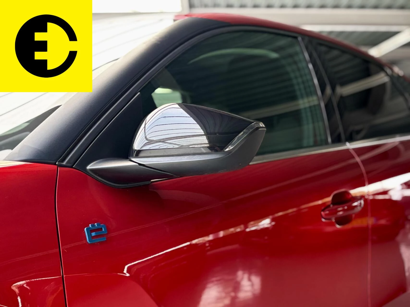 Hoofdafbeelding Citroën ë-C4