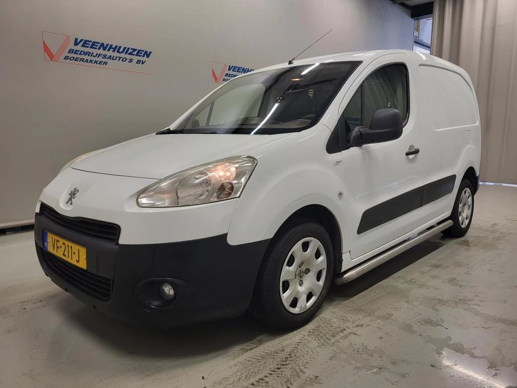Hoofdafbeelding Peugeot Partner